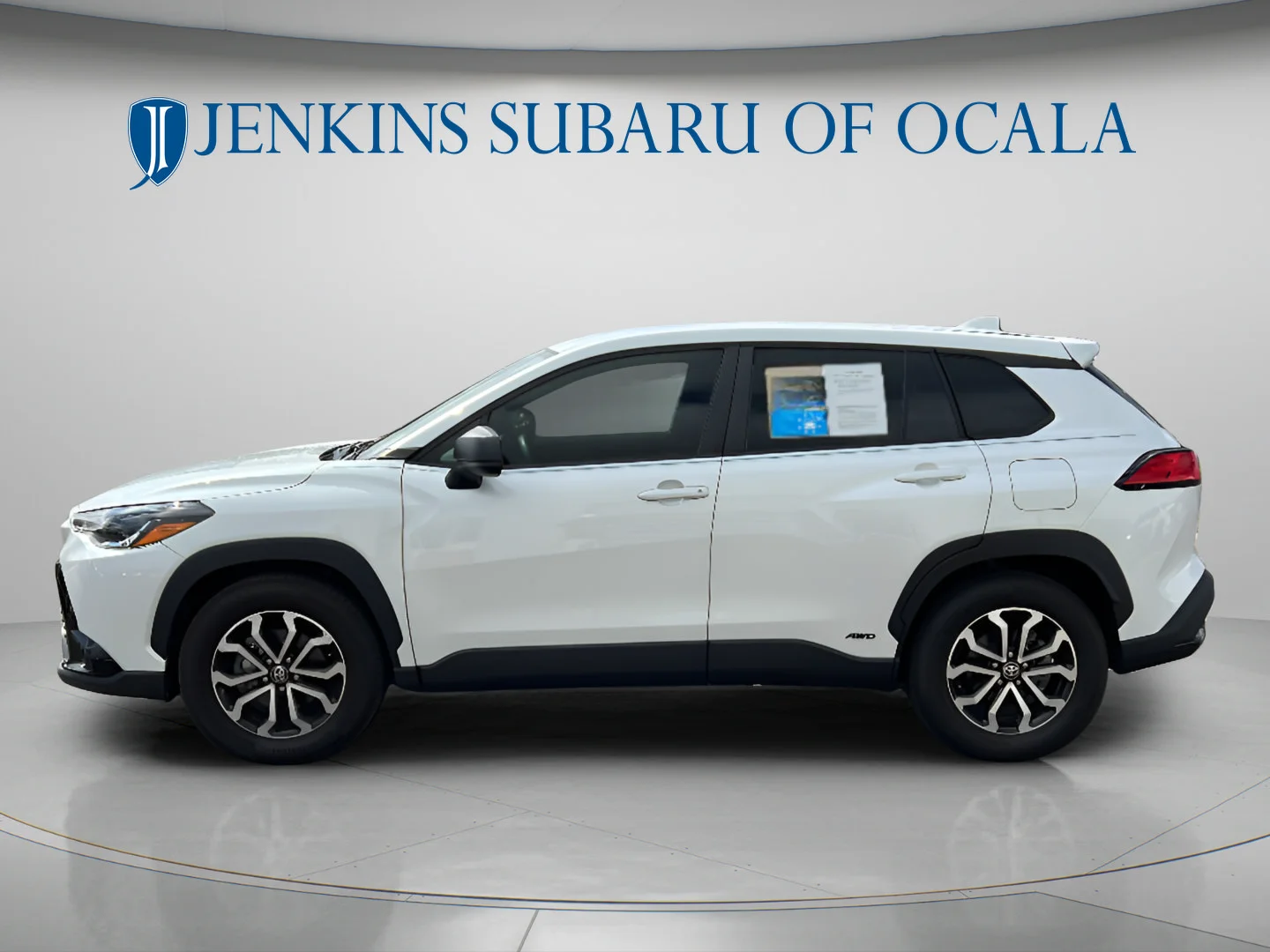 Used 2024 Pearl Toyota Hybrid S image 6