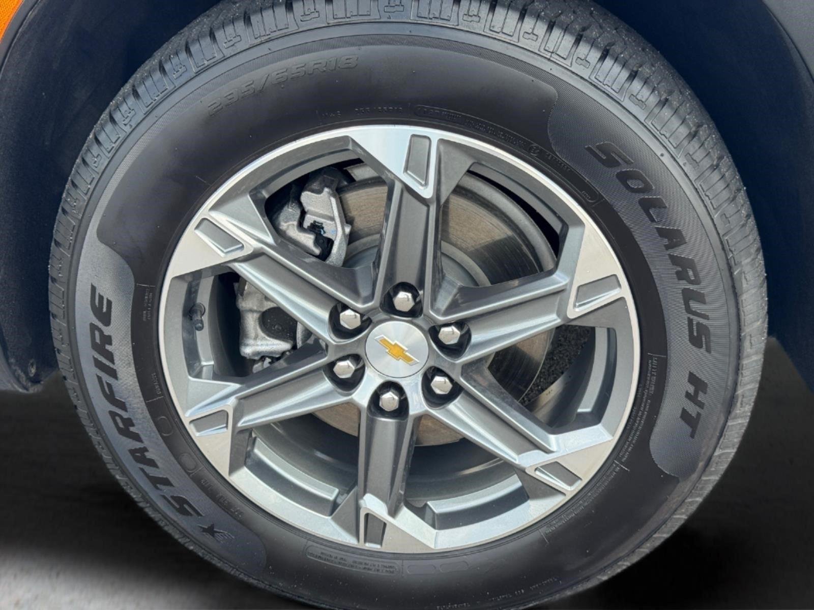 Used 2025 Sterling Gray Metallic Chevrolet LT image 30