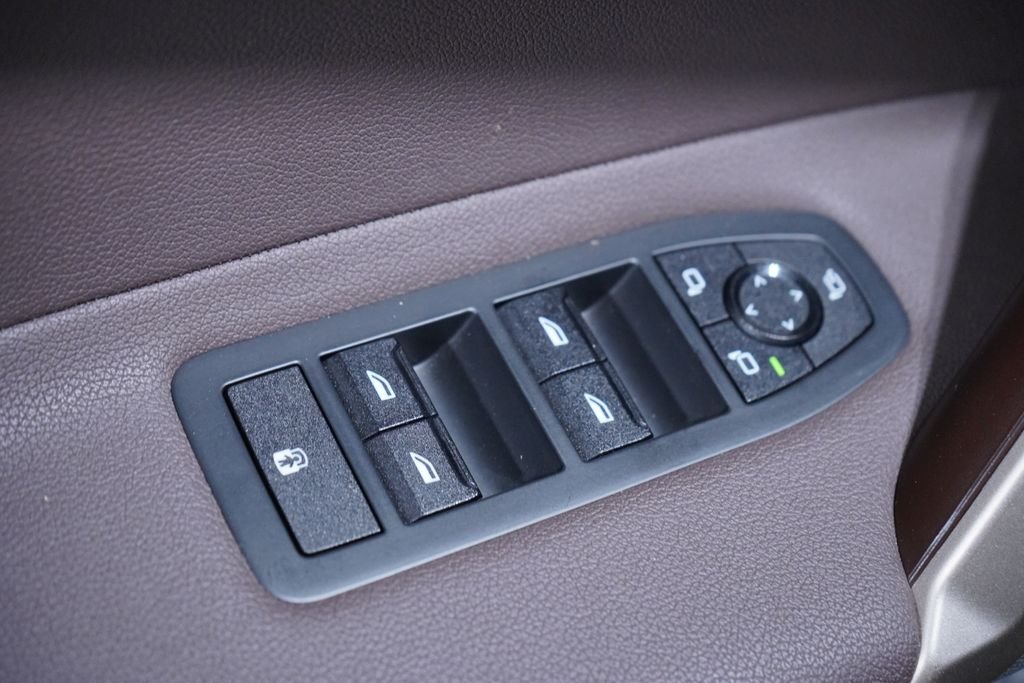 Certified Used 2024 Blue BMW xDrive50 image 17
