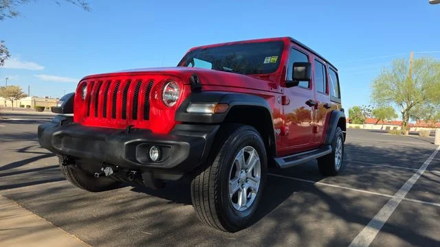 Used 2020 Red Jeep Unlimited Sport S image 4