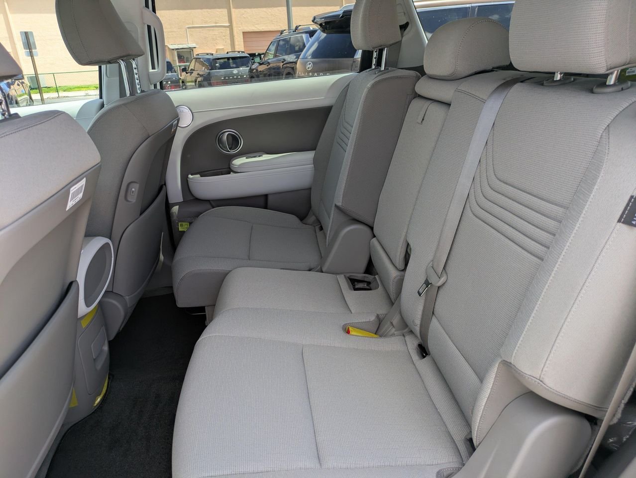 New 2027 Creamy White Pearl Hyundai SE FWD image 12