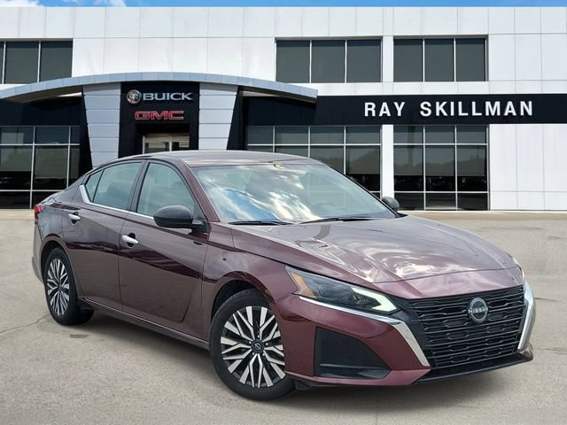 2024 Nissan Altima