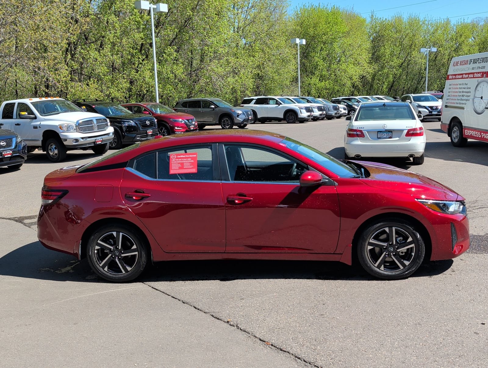 Certified 2025 Nissan Sentra SV with VIN 3N1AB8CV9SY258341 for sale in Maplewood, Minnesota