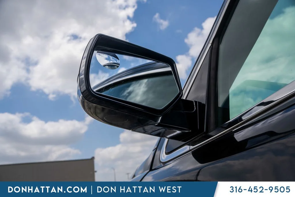 Used 2017 Black Chevrolet LT image 37