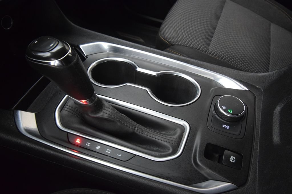 Used 2019 Red Chevrolet LT image 19