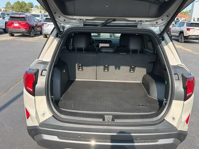 New 2027 Riverstone Metallic GMC Elevation image 24