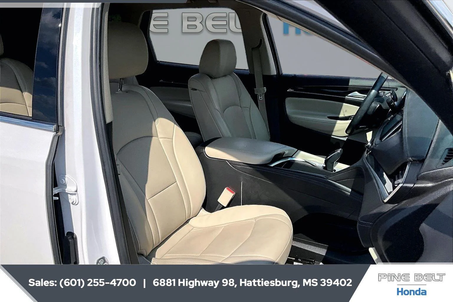 Used 2021 White Frost Tricoat Buick Essence image 6