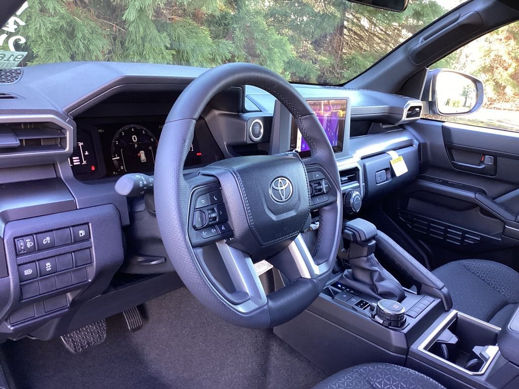 New 2026  Toyota SR5 image 4