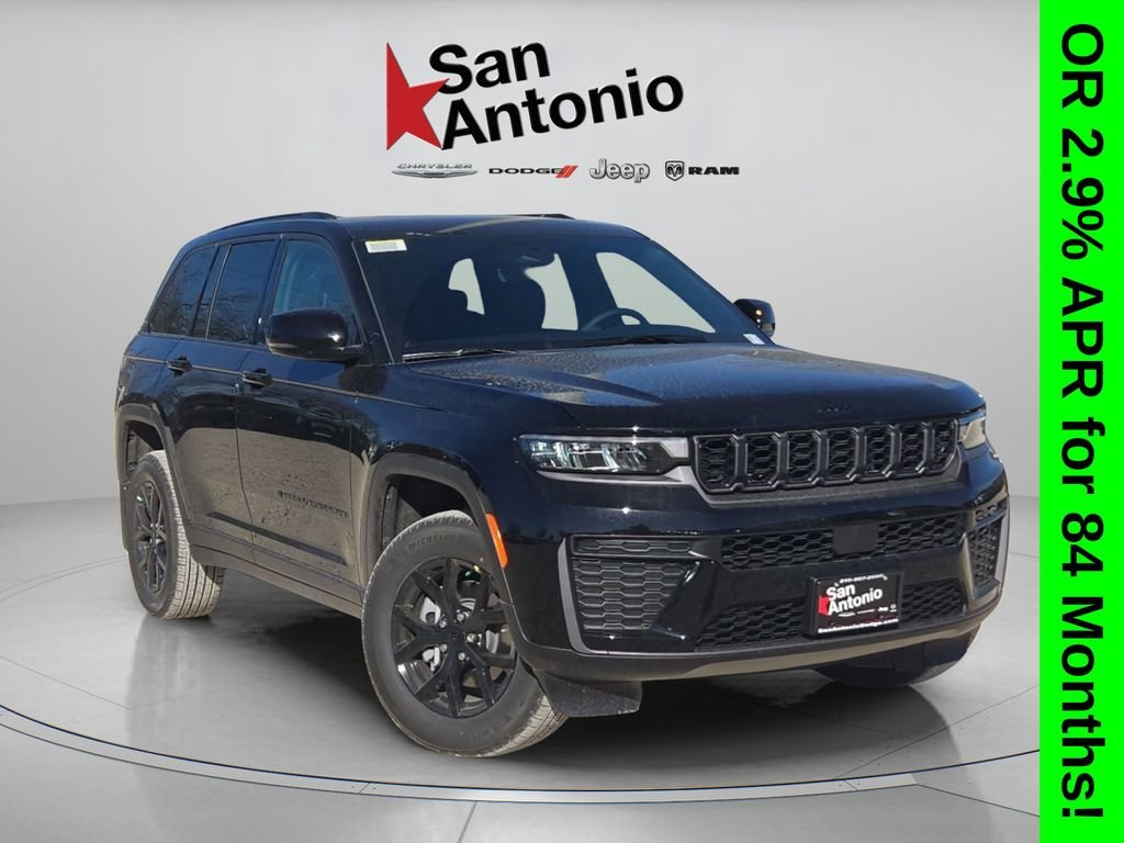 New 2026 Diamond Black Crystal Pearl-Coat Exterior Paint Jeep Altitude image 1