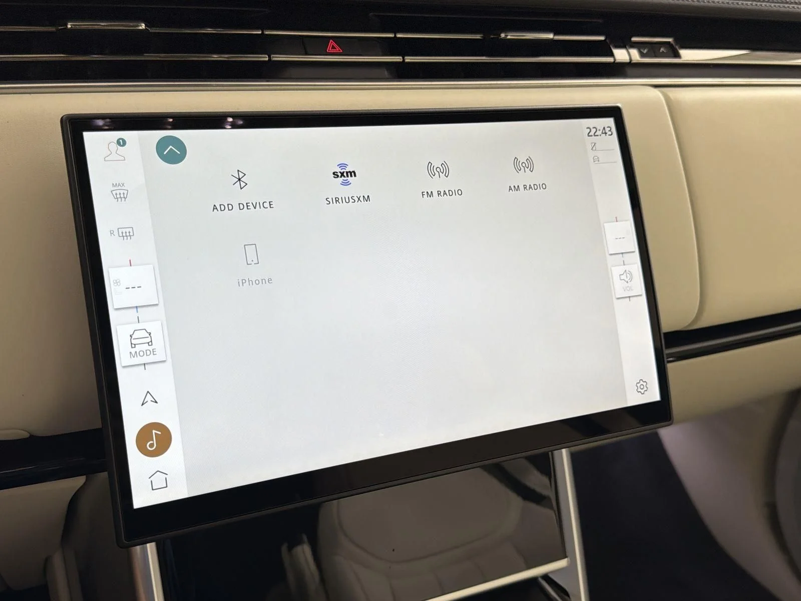 2026 Land Rover Range Rover SE - Photo 18