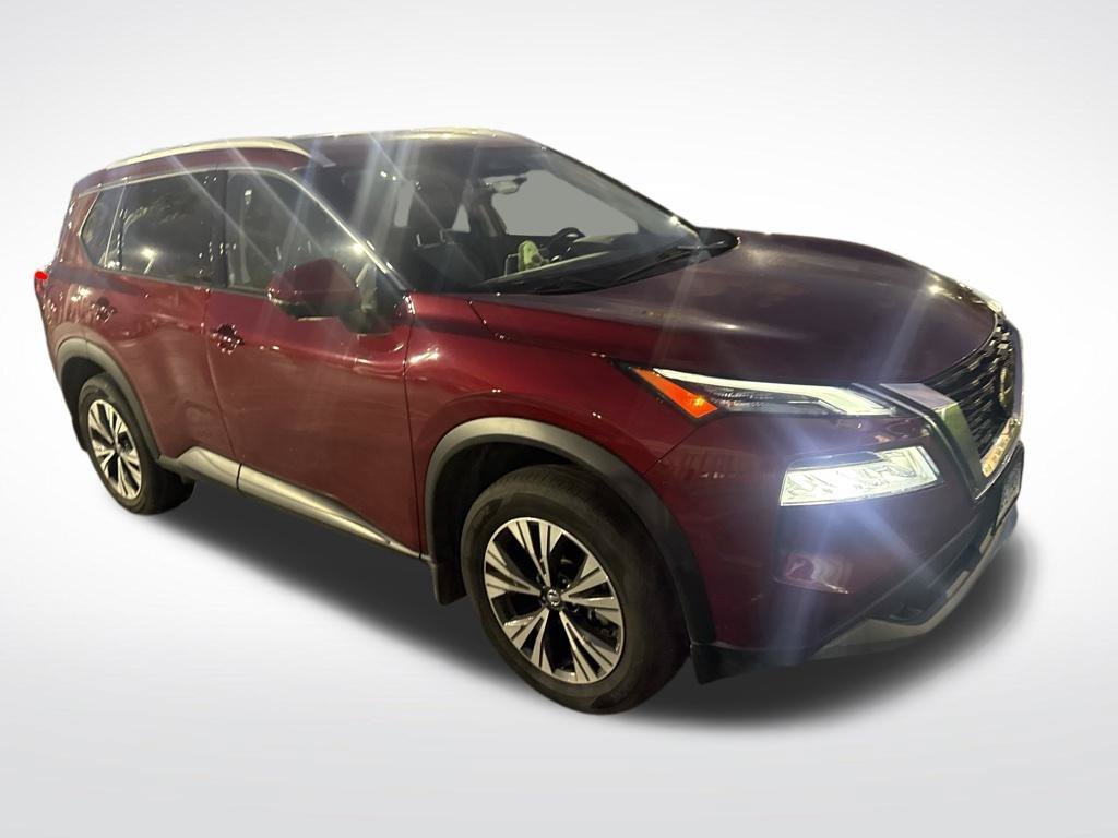 Used 2021 Red Nissan SV image 2