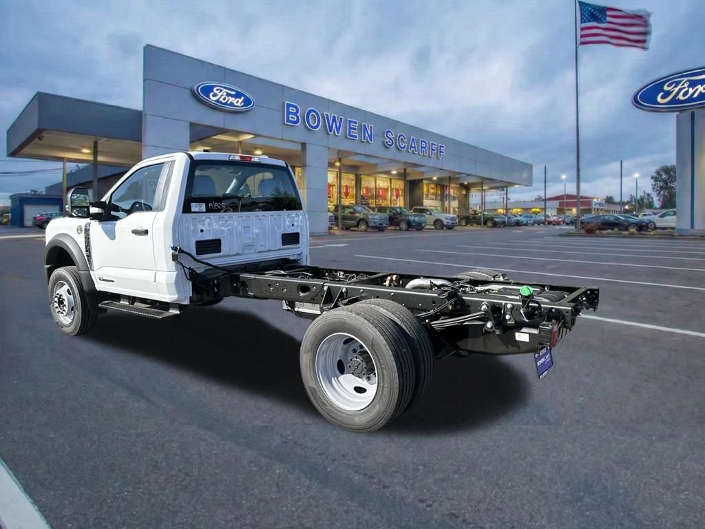 New 2025 Oxford White Ford XL image 3