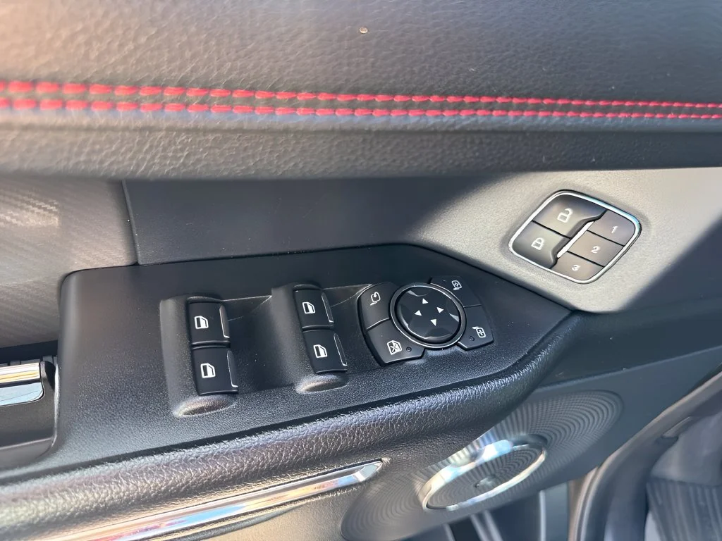 Used 2020 Gray Ford Limited image 27