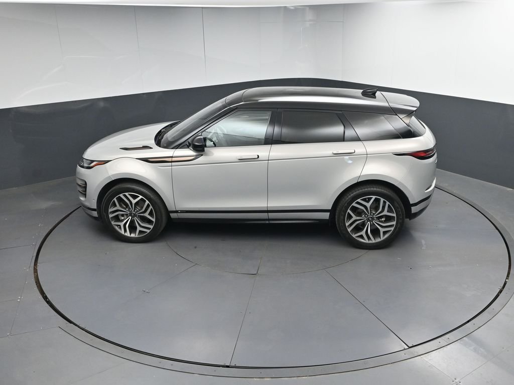 Used 2020  Land Rover First Edition image 34