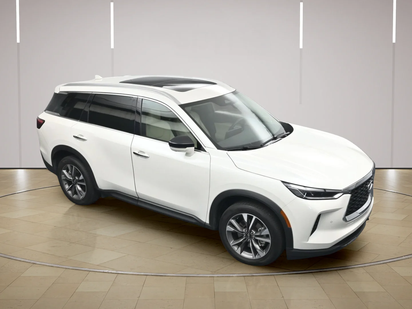 Certified Used 2025 Majestic White INFINITI LUXE image 34