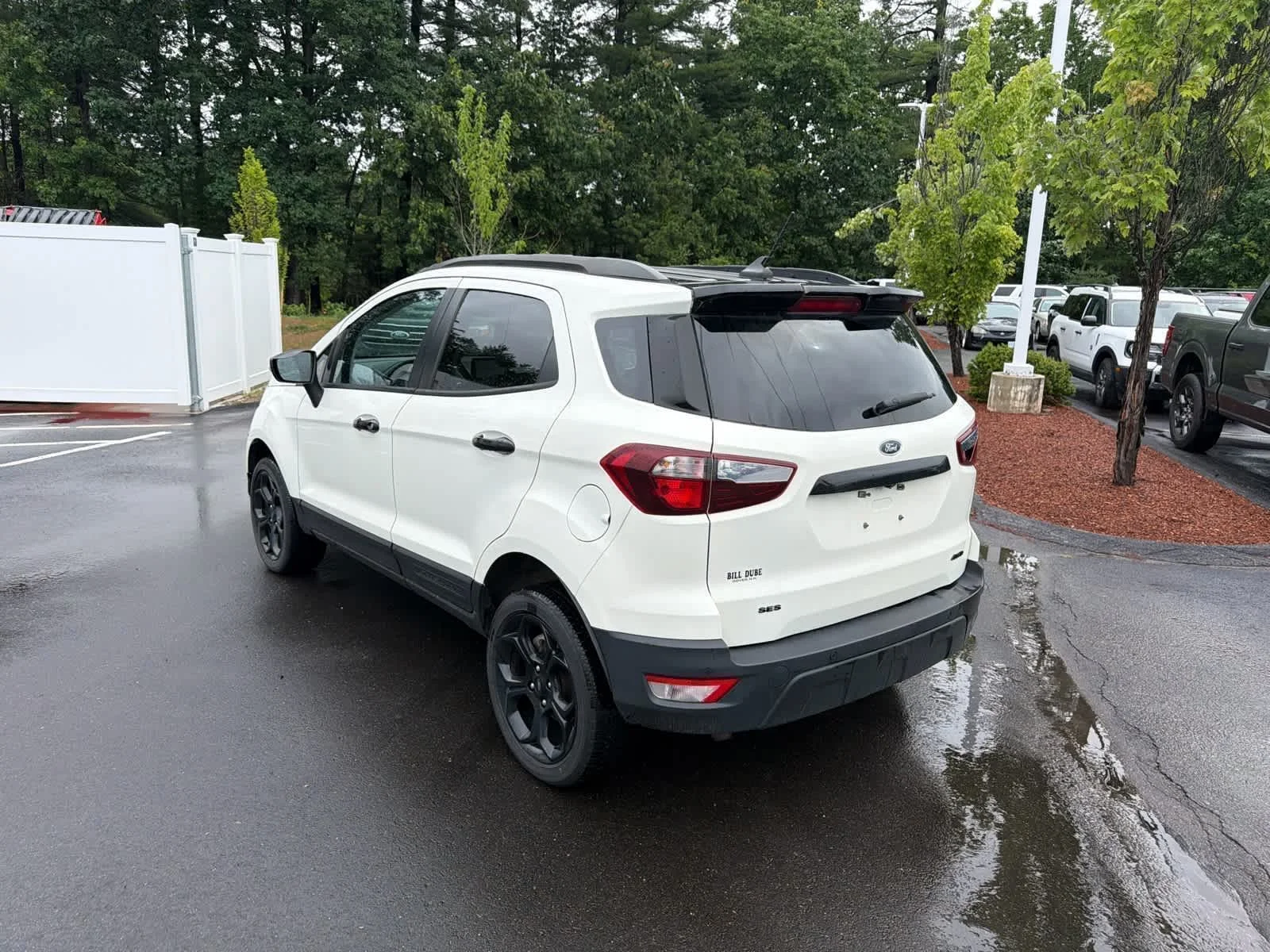 Used 2022 Diamond White Ford SES image 7