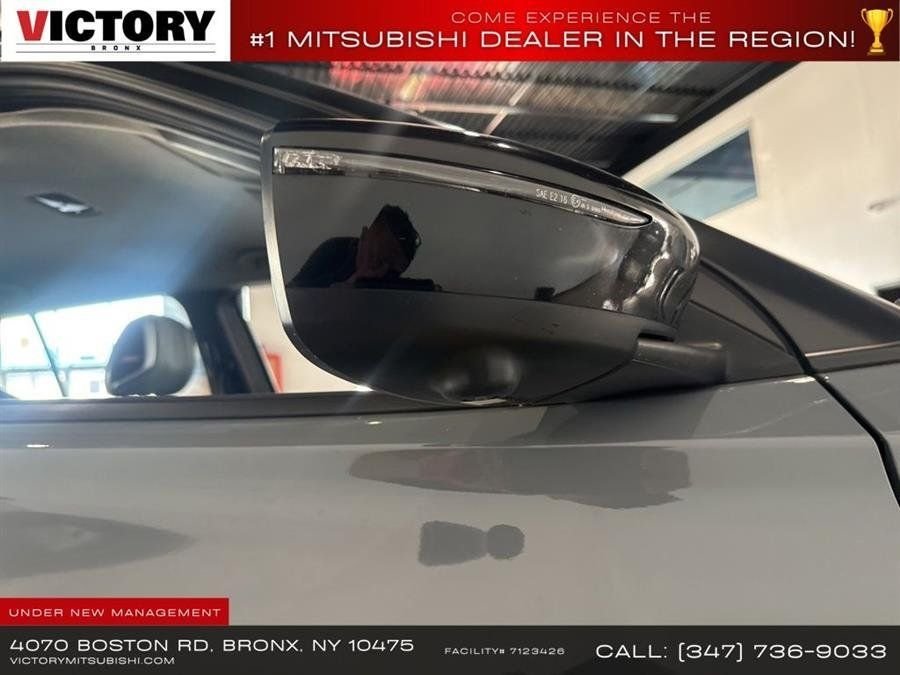 2023 Nissan Kicks SR - Photo 11