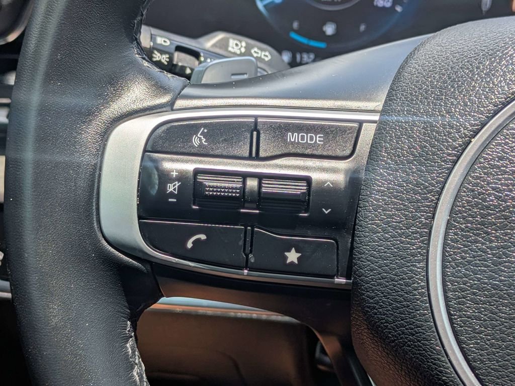 Used 2024 Gray Kia X-Line Prestige image 27