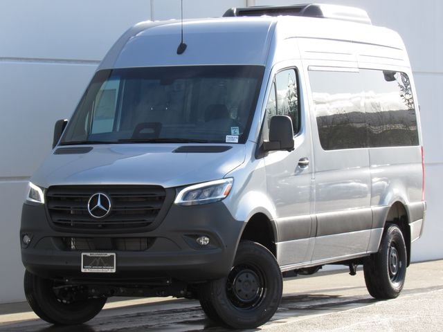 2026 Mercedes-Benz Sprinter 2500 144 WB HO Select AWD's photo