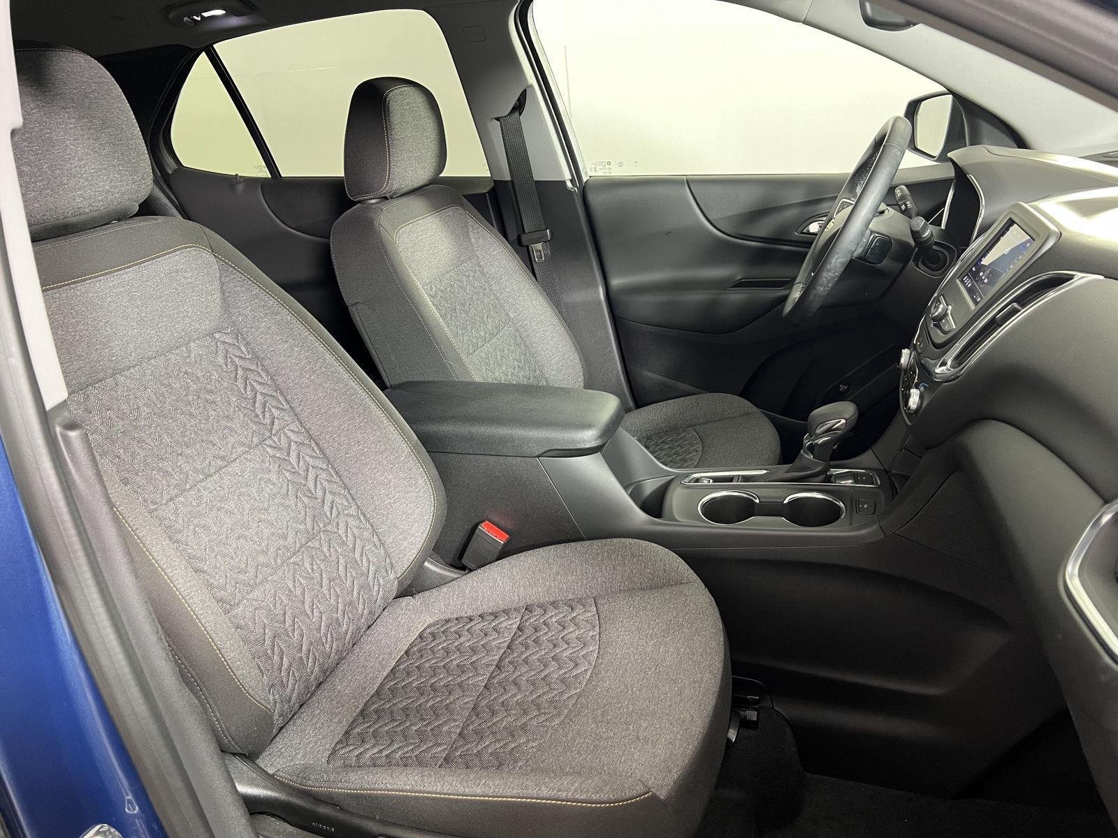 Used 2024 Lakeshore Blue Metallic Chevrolet LT image 21