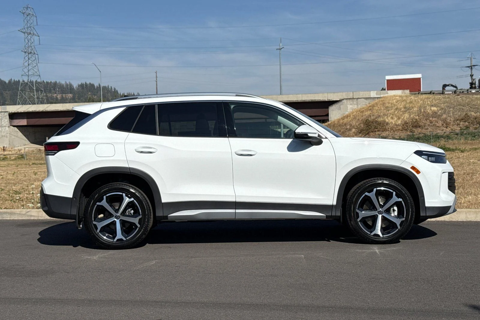New 2026 White Volkswagen SE image 2