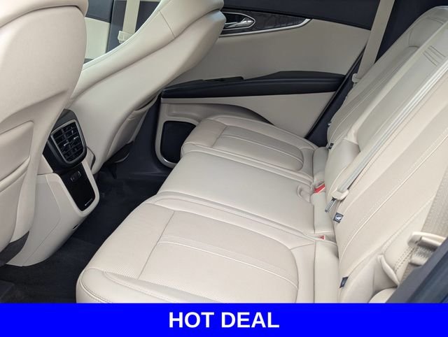 Used 2020 Blue Lincoln Reserve image 24
