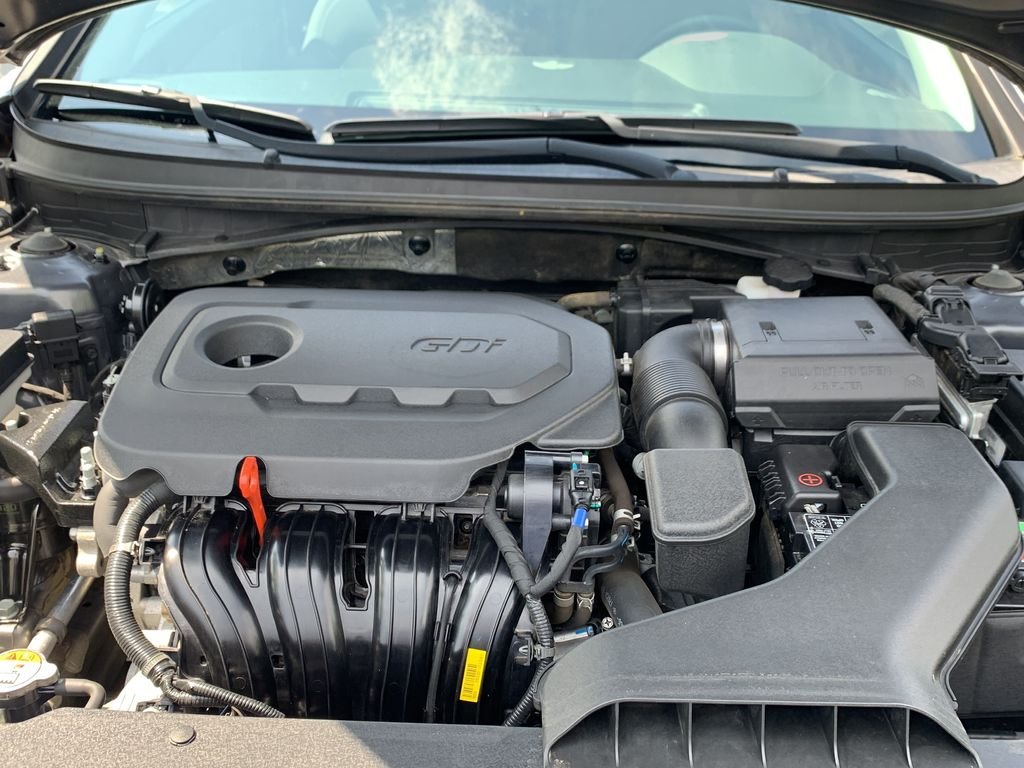 2018 Hyundai Sonata SE - Photo 9