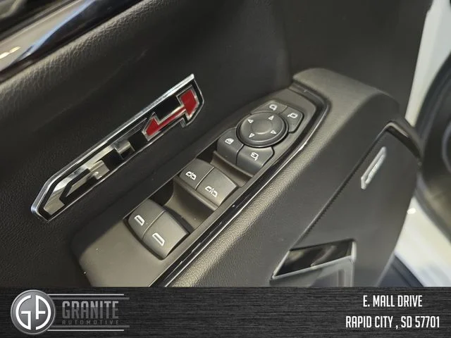 Used 2024 White GMC AT4 image 12