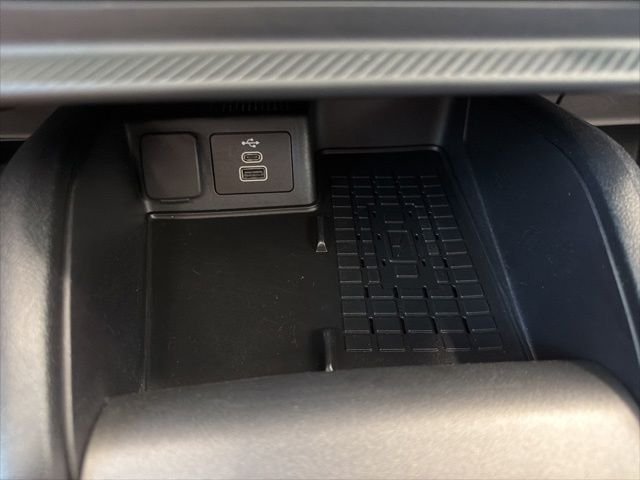 Used 2025 Black Ford Outer Banks image 22