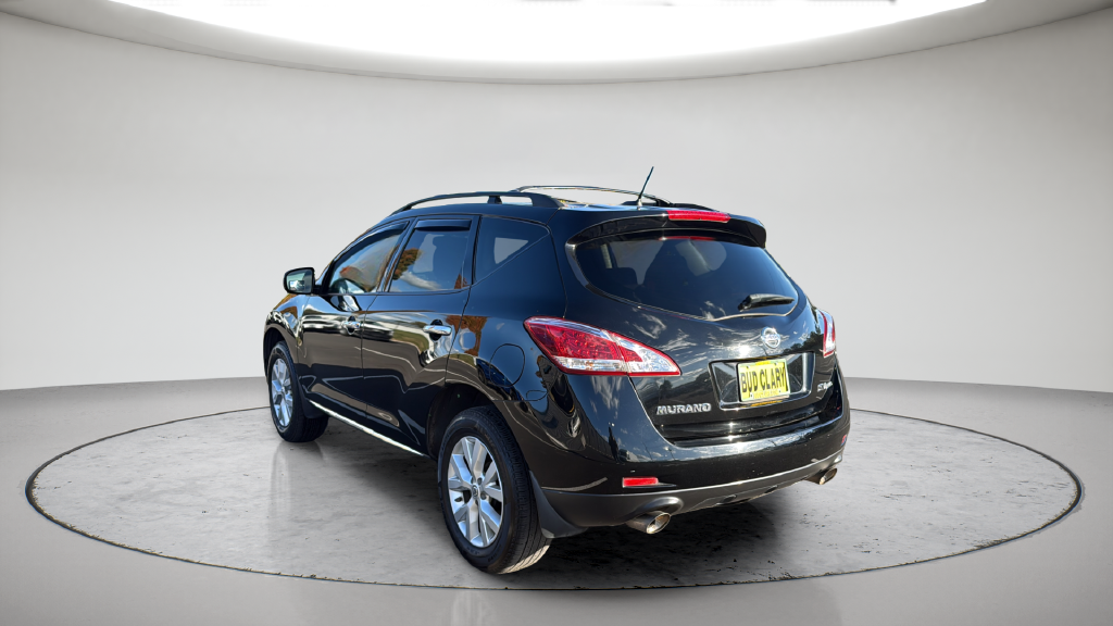 Used 2014 Black Nissan SV image 9