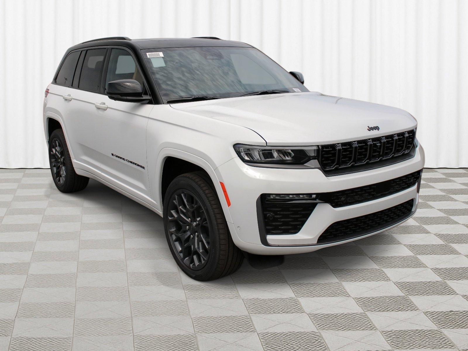 New 2026 Bright White Clear-Coat Exterior Paint Jeep Summit image 34