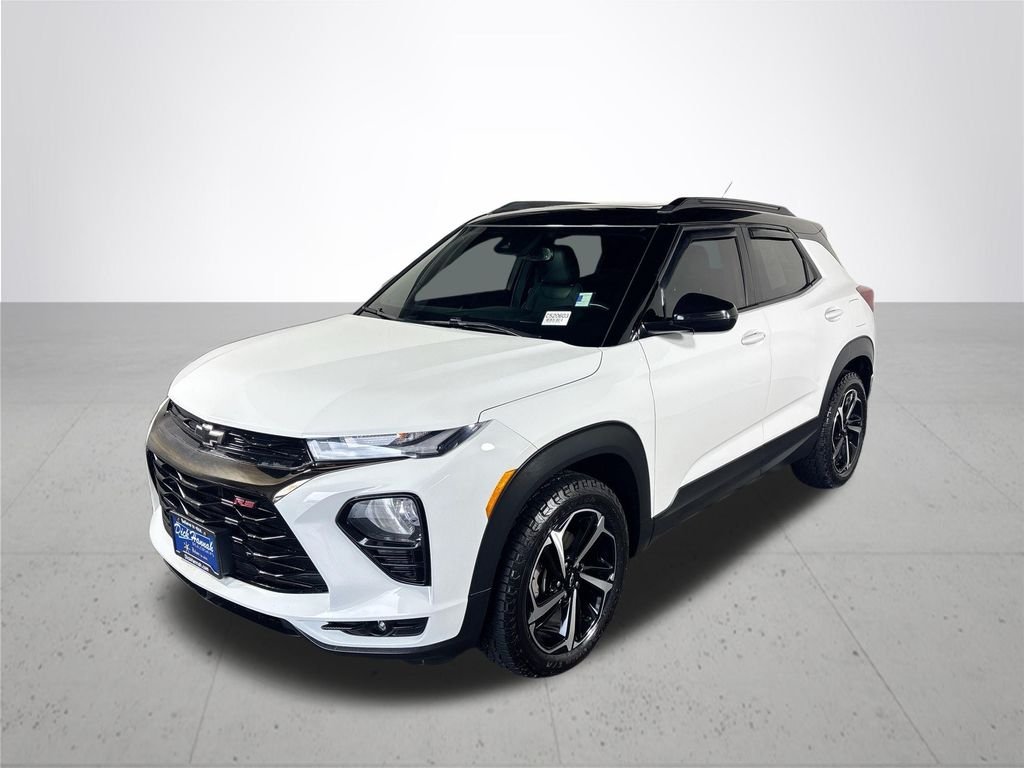 Used 2021 White Chevrolet RS image 2