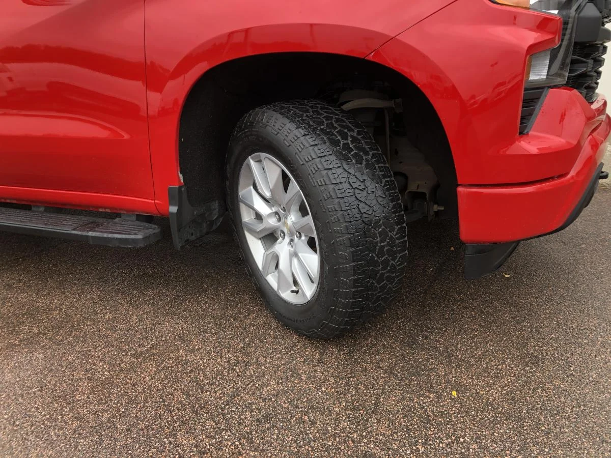 Used 2022 Red Chevrolet 4WD Crew Cab 157" Custom image 8