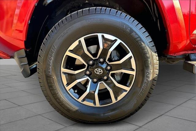 Certified Used 2020 BARCELONA RED MET. Toyota  image 10