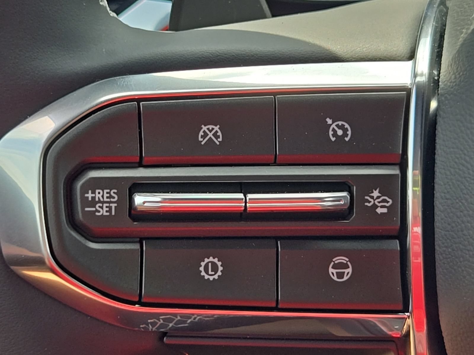2026 GMC Acadia Denali Ultimate - Photo 37