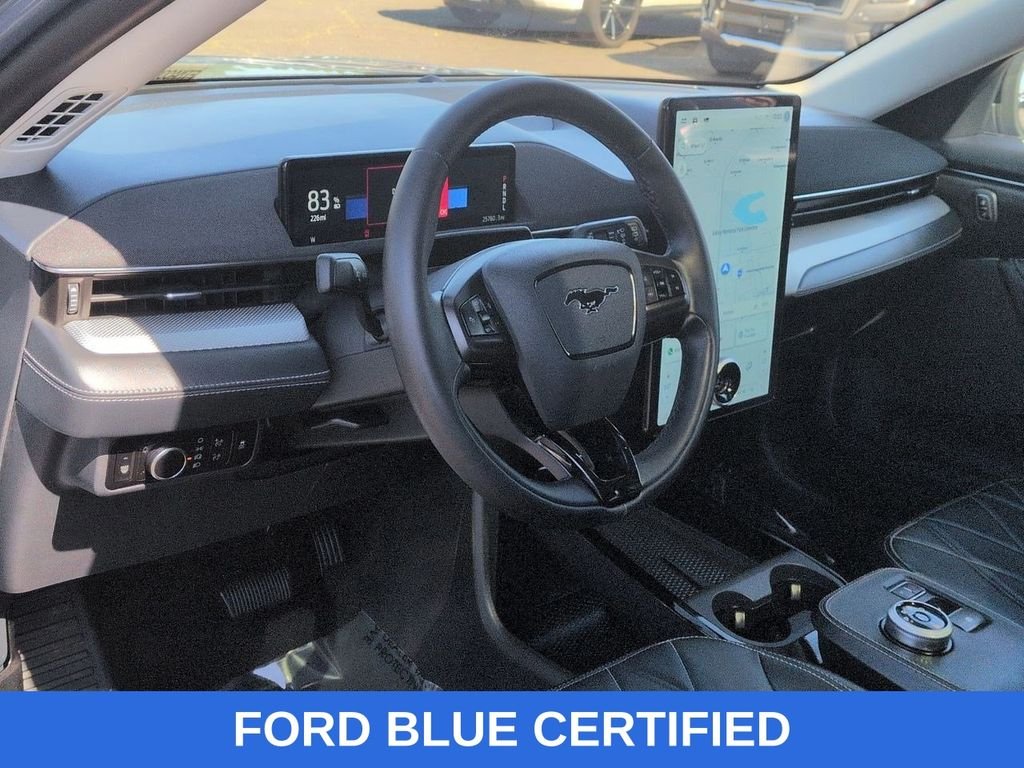 Certified Used 2023 Vapor Blue Ford California Route 1 image 11