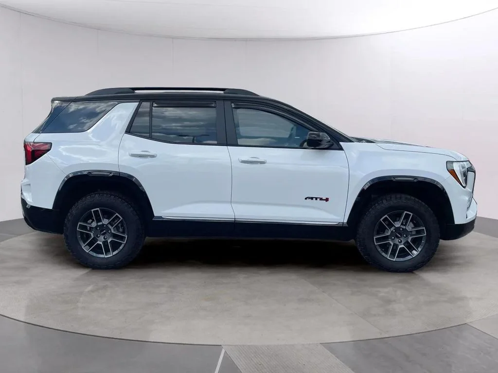 Used 2026 Summit White GMC AT4 image 6