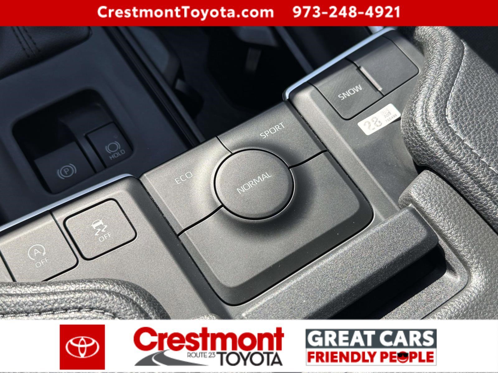 Certified Used 2025 Wind Chill Pearl Toyota LE image 32