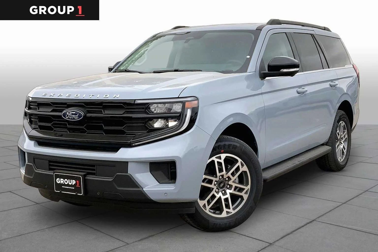 2026 Ford Expedition Active's photo