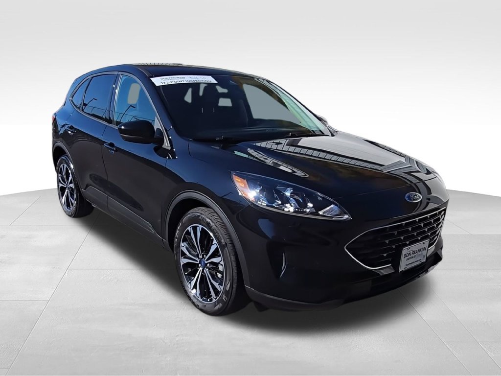 Used 2021 Black Ford SE image 2