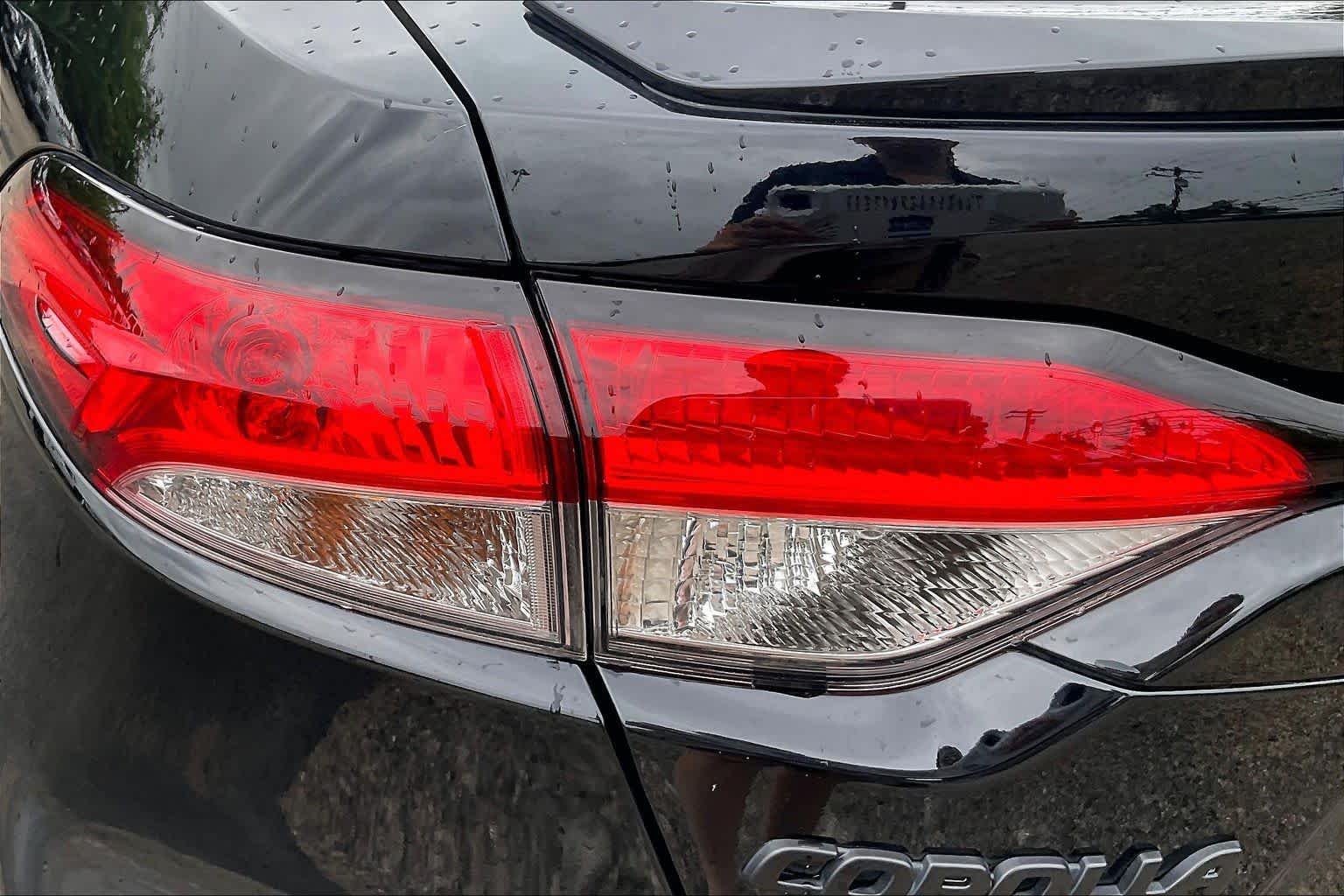Used 2024 Midnight Black Metallic Toyota SE image 27