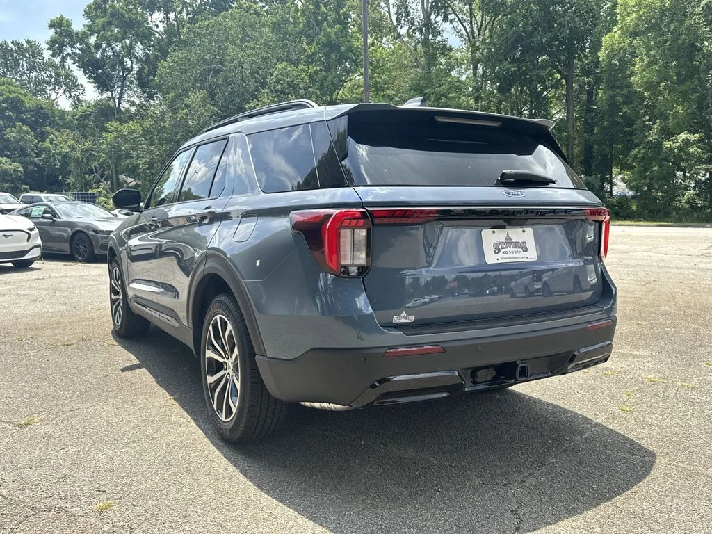 New 2026 Vapor Blue Metallic Ford ST-Line image 5