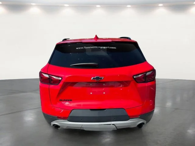 Used 2019 Red Chevrolet Base image 16