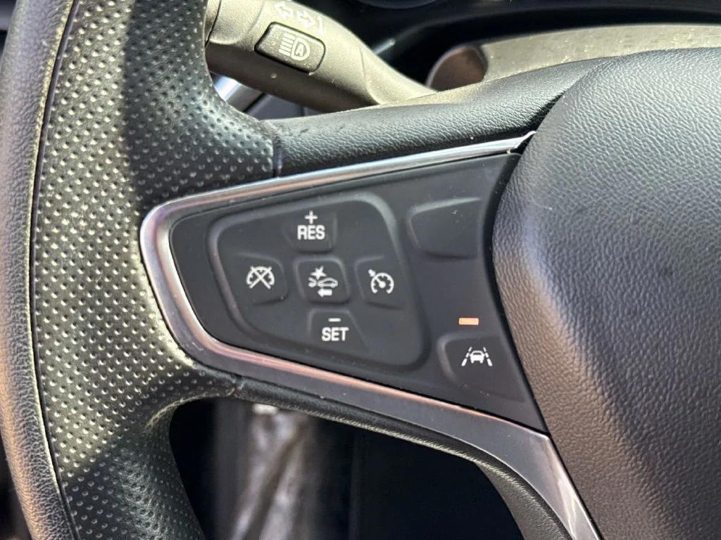 Used 2020 Black Chevrolet LT image 28