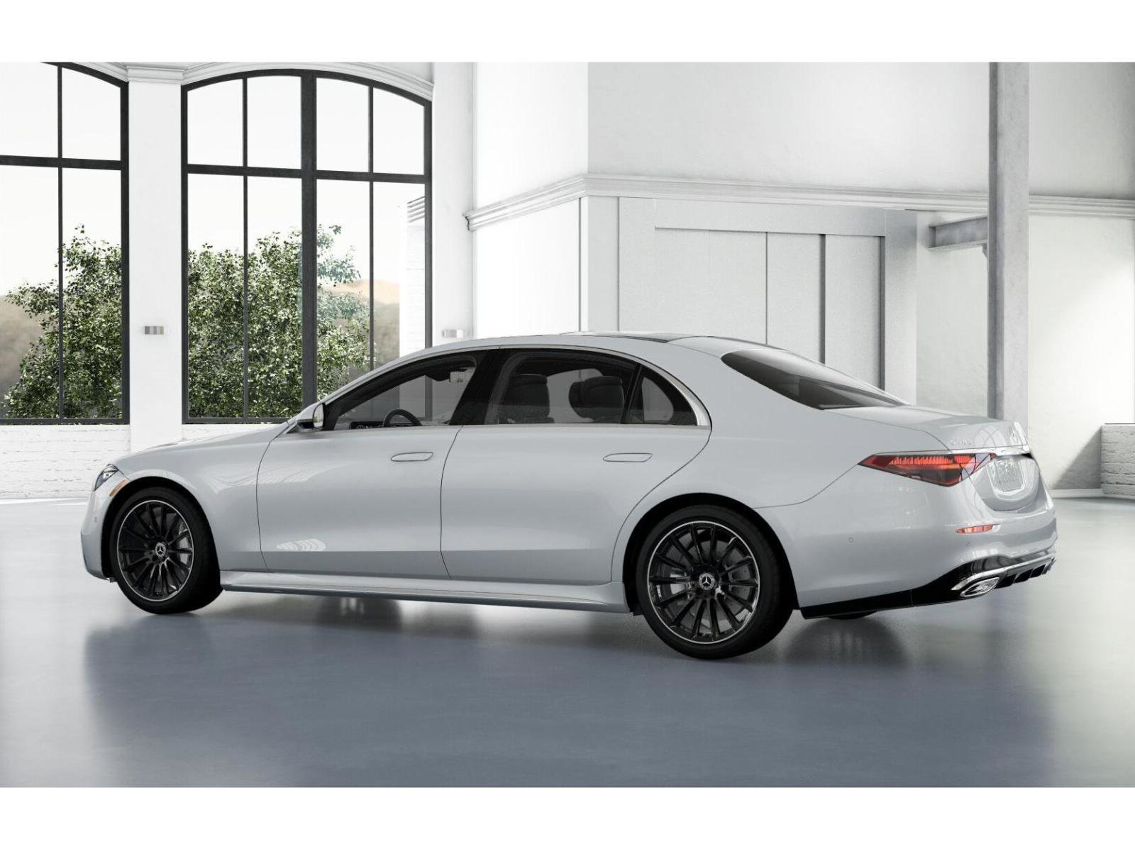 New 2026 MANUFAKTUR Moonlight White Metallic Mercedes-Benz S 580 image 31