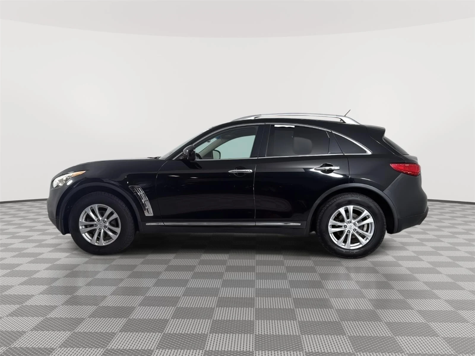 Used 2012 Black Obsidian INFINITI FX35 Sport Utility 4D image 4