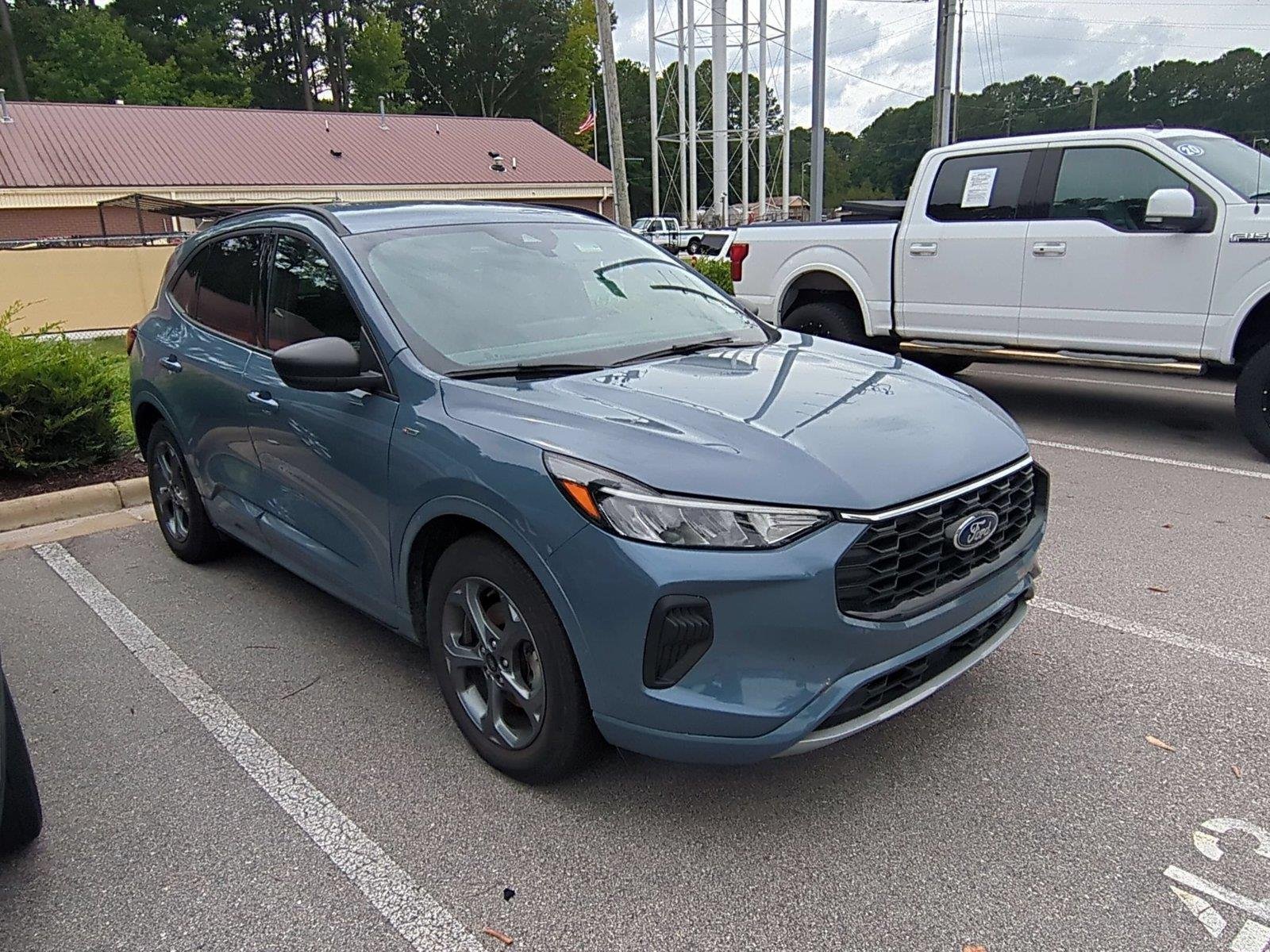 Used 2024 Vapor Blue Ford ST-Line image 3