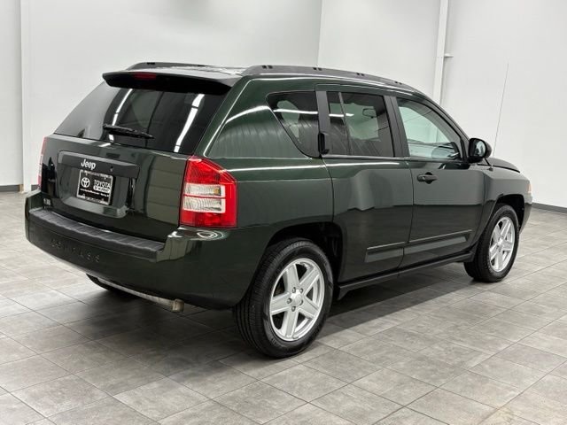 Used 2010 Jeep Compass Sport with VIN 1J4NT1FB0AD624753 for sale in Murray, KY