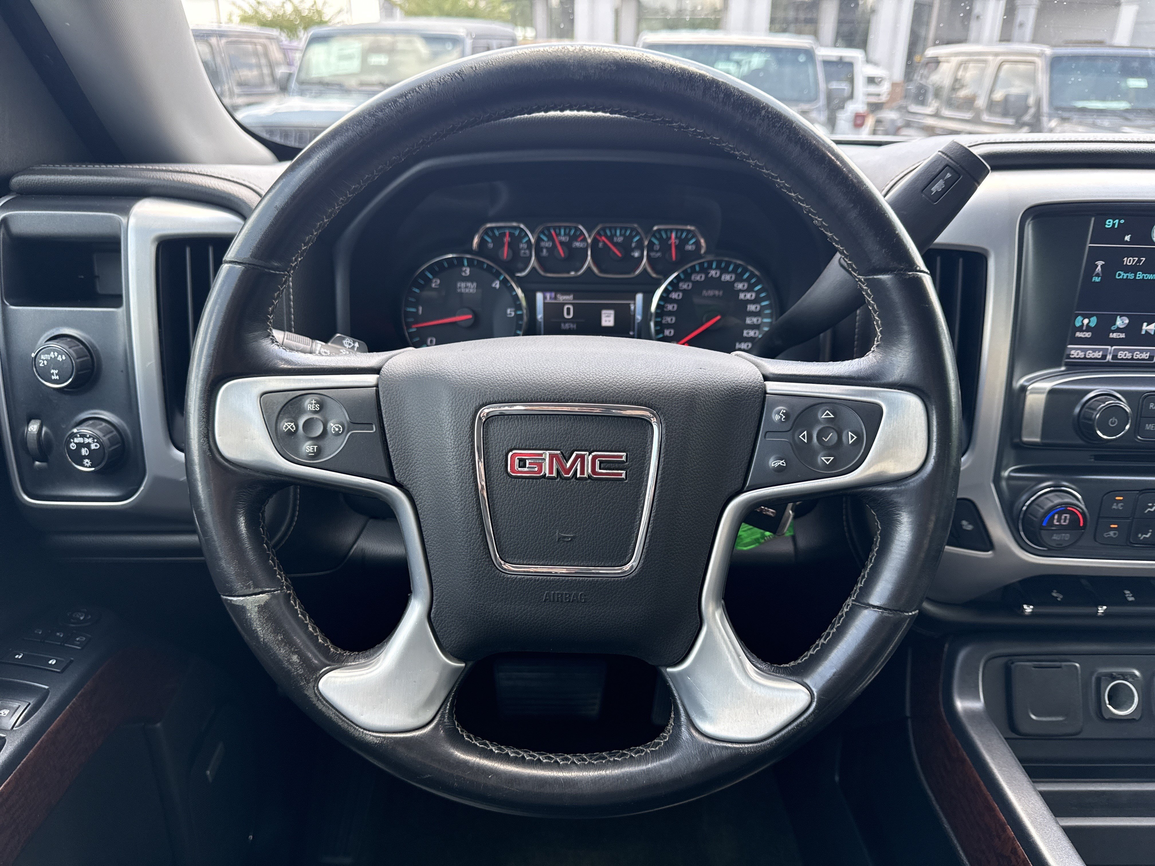 Used 2018 Quicksilver Metallic GMC SLT image 23