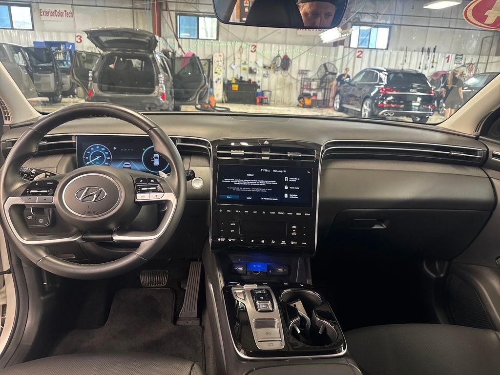 Certified Used 2024 White Hyundai SEL Convenience image 18
